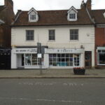 REIGATE TOWN CENTRE – FIRST FLOOR OFFICE SUITE WITH SEPARATE STREET ENTRANCE DOOR ~ APPROX 643 SQ FT